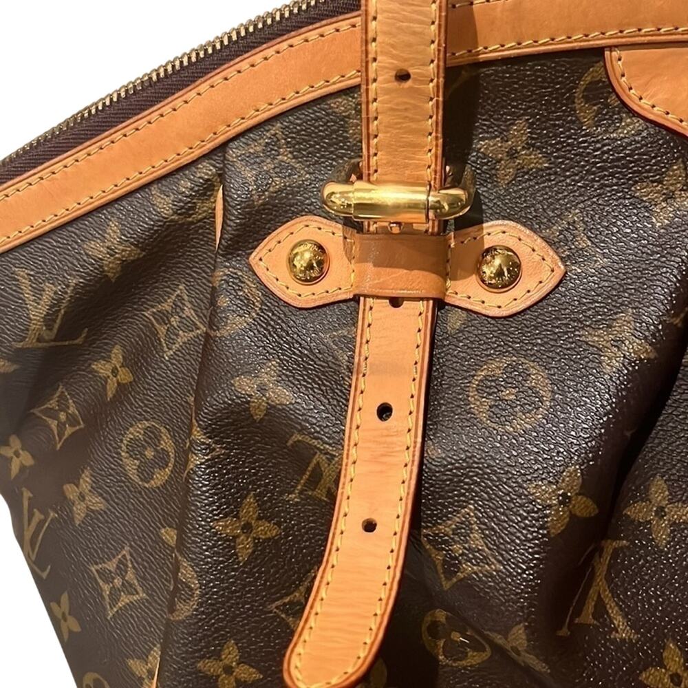 Louis Vuitton Tivoli GM Monogram Canvas Shoulder Bag - Picture 4 of 15